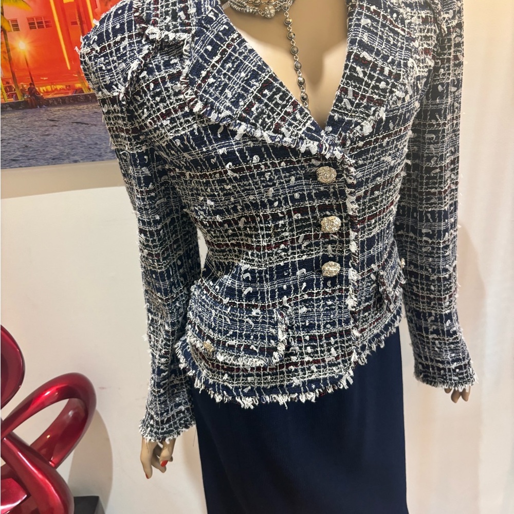 St. John Navy, White & Red Tweed Fringed Blazer suit jacket 10 M novelty buttons